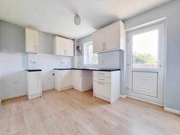 2 Bedroom Semi-Detached House For Sale In Hawks Way, Sleaford, NG34
