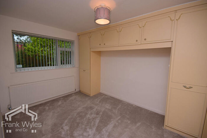 2 Bedroom Detached Bungalow For Sale In Pinewood Crescent, Lytham St. Annes, Lancashire, FY8