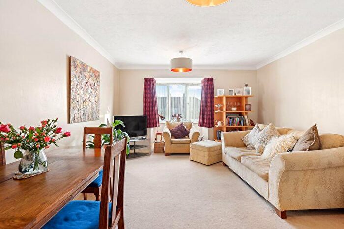 1 Bedroom Flat For Sale In Elm Road, New Malden, KT3