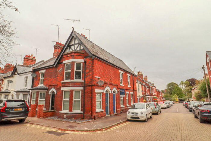 2 Bedroom Flat To Rent In Doris Street, Newmarket, Suffolk, CB8