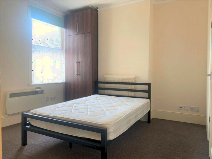 Studio To Rent In Macdonald Road, London, N11