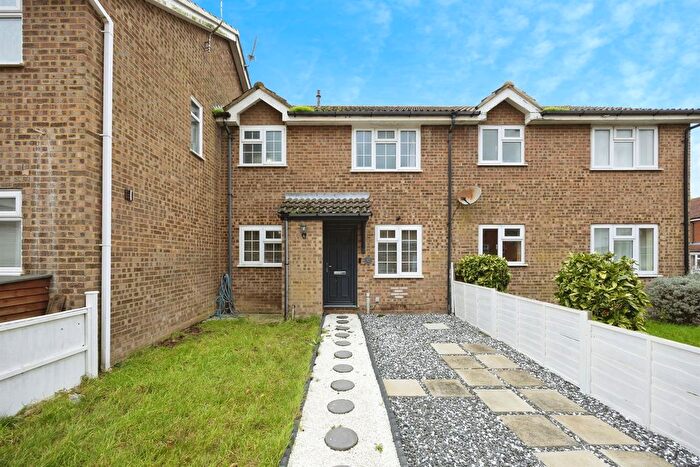 1 Bedroom Terraced House For Sale In Newbury Close, Folkestone, CT20