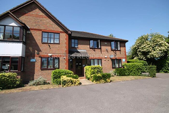 1 Bedroom Flat For Sale In Warwick Road, New Malden, KT3