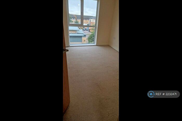 2 Bedroom Flat To Rent In Stewartby Avenue, Hampton Vale, Peterborough, PE7