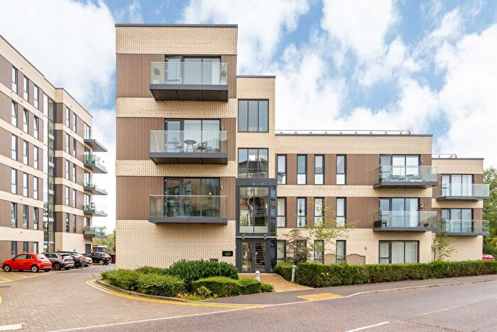 2 Bedroom Apartment To Rent In Flagstaff Road, Reading, RG2
