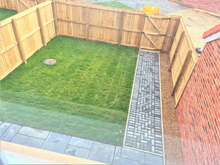 3 Bedroom End Of Terrace House To Rent In Orchard Way, Wisbech St. Mary, Wisbech, PE13