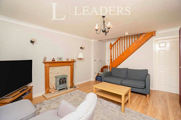 2 Bedroom Semi-Detached House To Rent In Flag Lane South, Upton, Chester, CH2