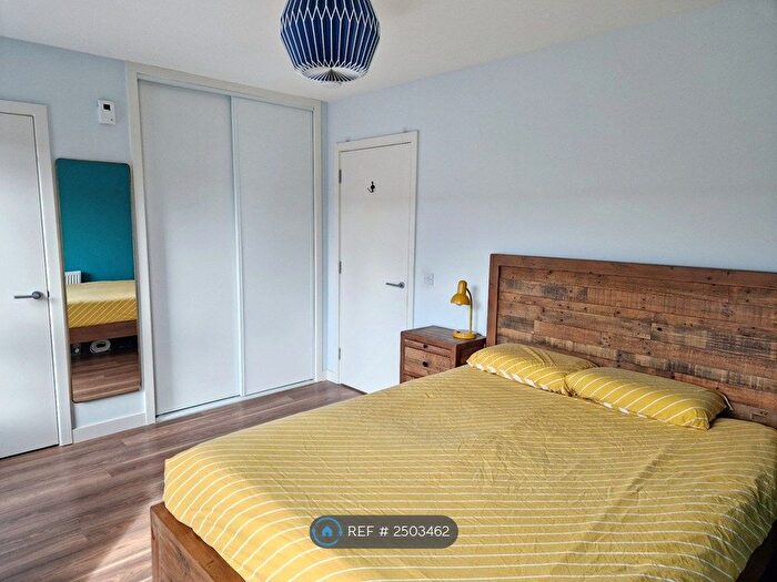 2 Bedroom Flat To Rent In Chandler Crescent, Edinburgh, EH6