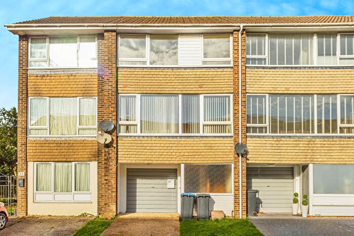 3 Bedroom Terraced House For Sale In Queens Crescent, Burgess Hill, RH15