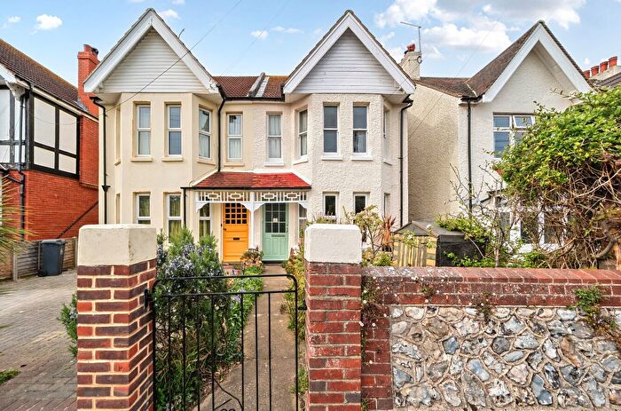 Studio To Rent In Rowlands Road, Worthing, West Sussex, BN11