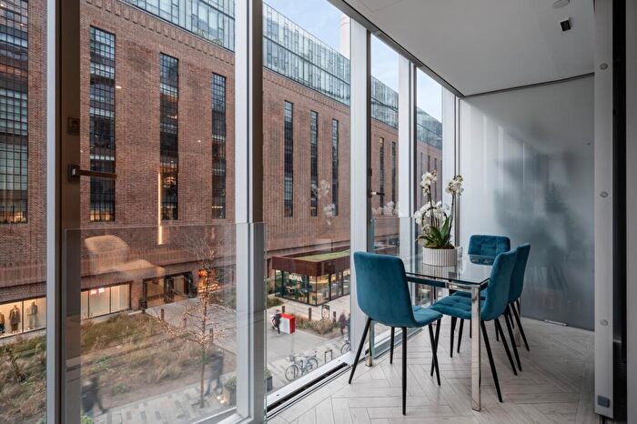 2 Bedroom Apartment For Sale In L-, Circus Road West, Battersea, SW11