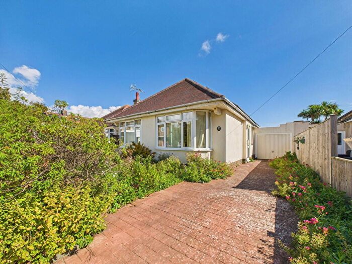 3 Bedroom Detached Bungalow For Sale In Keymer Crescent, Goring-by-Sea, Worthing, BN12