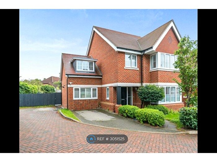 4 Bedroom Detached House To Rent In Swallowtail Grove, Camberley, GU16
