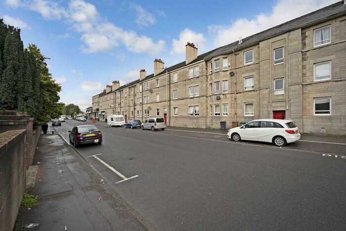 2 Bedroom Flat To Rent In Graham Street, Johnstone, PA5