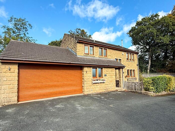 4 Bedroom Detached House For Sale In New Road, Netherthong, Holmfirth, HD9