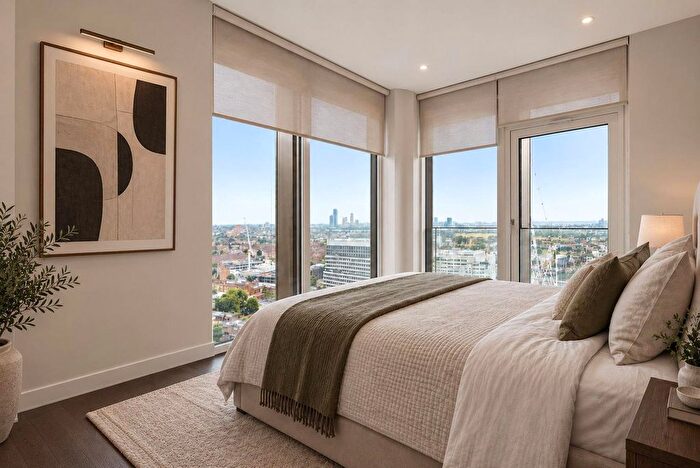2 Bedroom Flat To Rent In Fountain Park Way, White City Living, W12