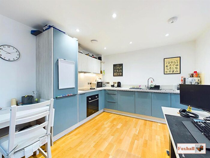 1 Bedroom Flat For Sale In Holmhill Drive, Felixstowe, IP11