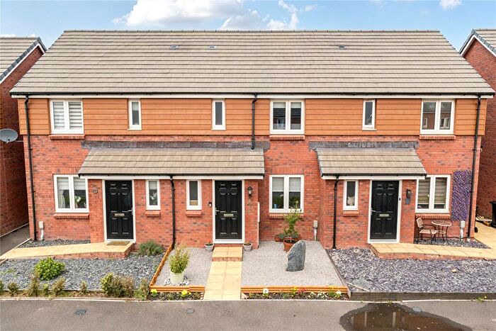 3 Bedroom Terraced House For Sale In Cranbrook, Exeter, EX5