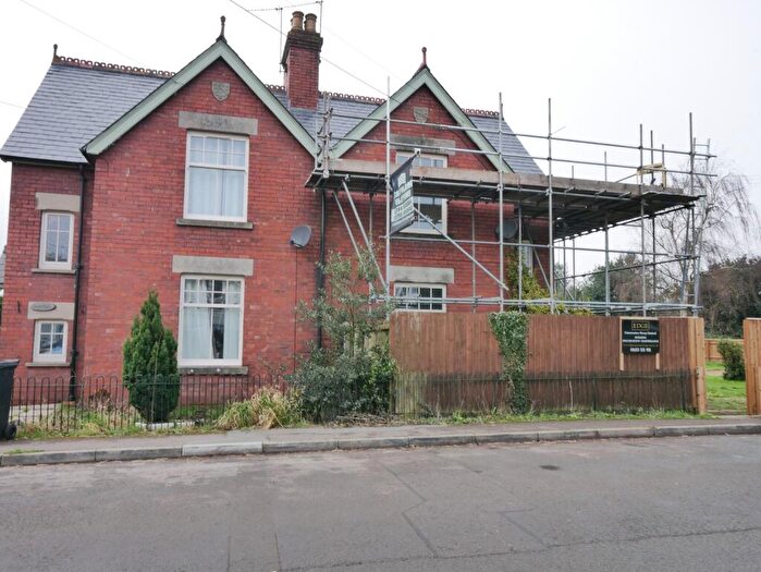 3 Bedroom Semi-Detached House To Rent In Station Road, Wanswell, GL13