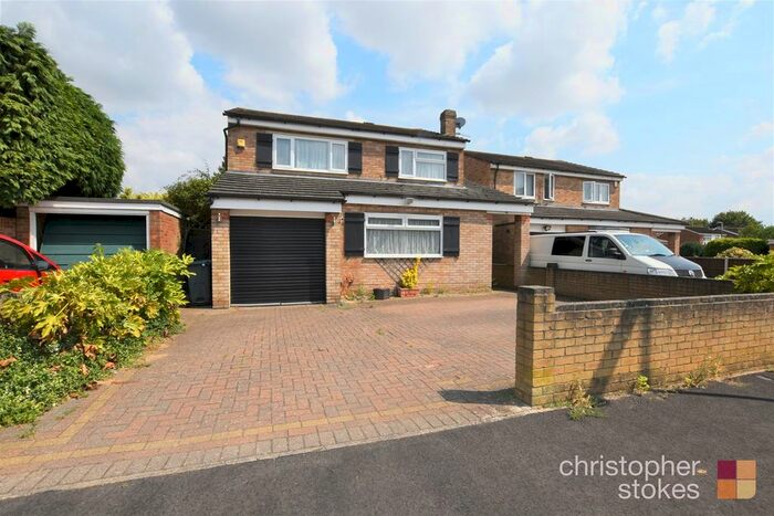 4 Bedroom Detached House To Rent In Westmeade Close, Cheshunt, EN7