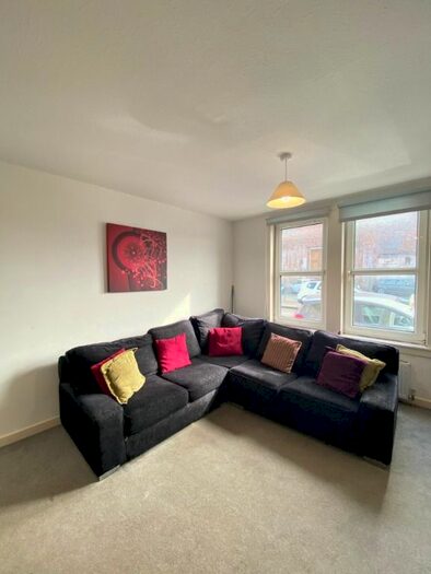 3 Bedroom Flat To Rent In Colquhoun Street, Stirling Town, Stirling, FK7