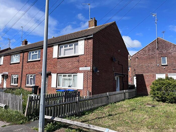 2 Bedroom Apartment For Sale In Lexden Road, Seaford, BN25