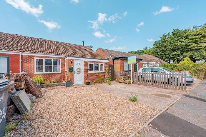 2 Bedroom Semi-Detached Bungalow For Sale In Laburnum Close, Red Lodge, IP28