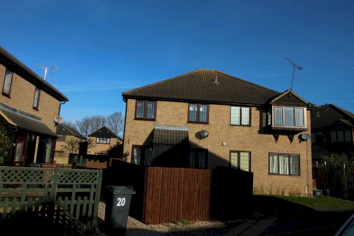 1 Bedroom Semi-Detached House To Rent In Lyndhurst Drive, Bicknacre, CM3