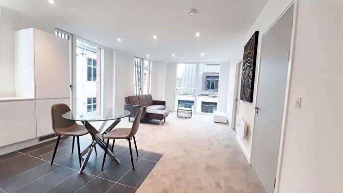 1 Bedroom Flat To Rent In Transmission House, Manchester, M4