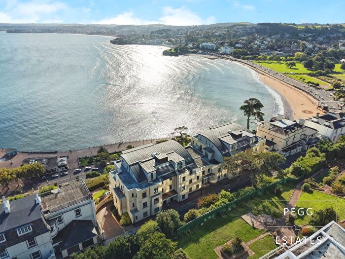 3 Bedroom Flat For Sale In Masts, Warren Road, Torquay, TQ2