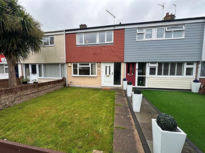 3 Bedroom Terraced House To Rent In Cambrian Walk, Fareham, PO14