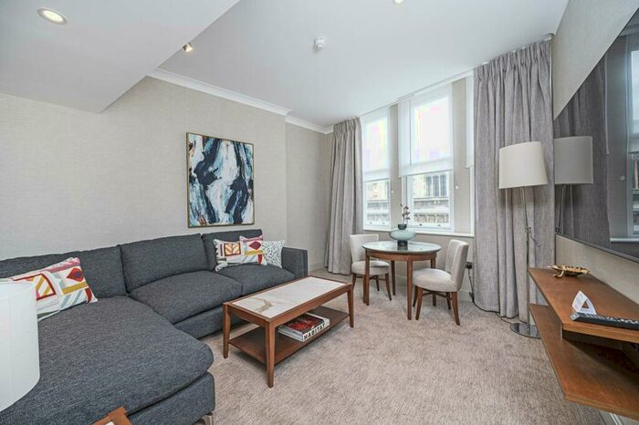 1 Bedroom Flat To Rent In Bowl Lane, St Pauls, London, EC4M
