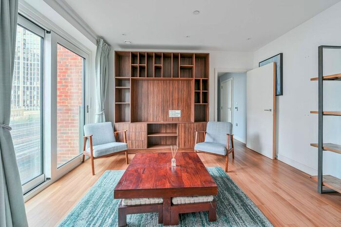 1 Bedroom Flat To Rent In Nine Elms Point, Nine Elms, London, SW8