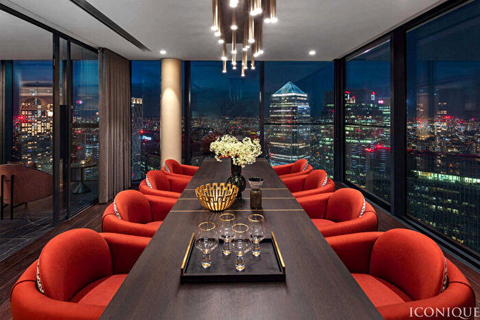 2 Bedroom Apartment For Sale In Marsh Wall, London, E14