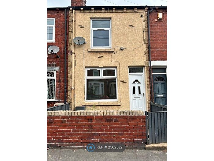 2 Bedroom Terraced House To Rent In Cambridge Street, Normanton, WF6