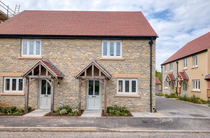 3 Bedroom Semi-Detached House For Sale In Bishop's View, Baltonsborough, BA6