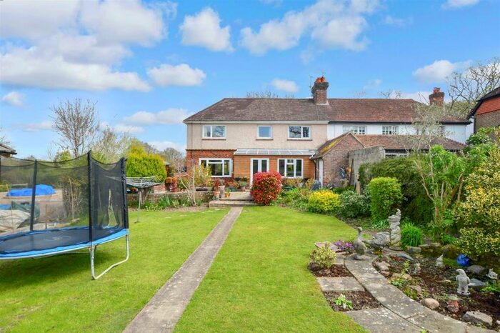 4 Bedroom Semi-Detached House For Sale In Gay Street Lane, North Heath, Pulborough, West Sussex, RH20