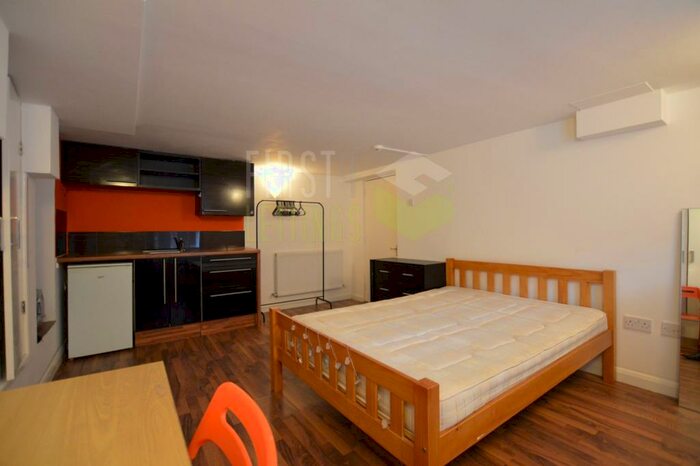 Studio To Rent In Saxby Street, Highfields, LE2