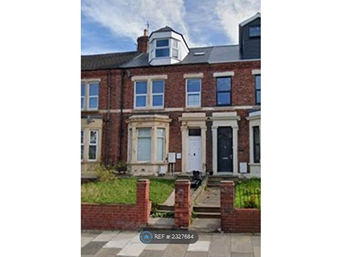 4 Bedroom Maisonette To Rent In Westoe Road, South Shields, NE33