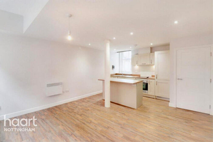 2 Bedroom Apartment To Rent In Hounds Gate, Nottingham, NG1