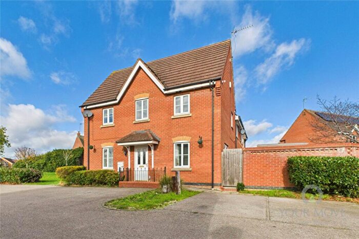 3 Bedroom End Of Terrace House For Sale In Gladiator Close, Wootton, Northampton, NN4