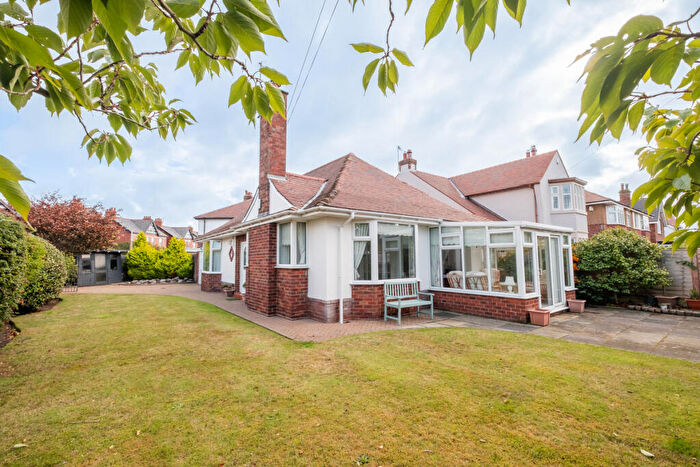 2 Bedroom Detached Bungalow For Sale In Westby Road, Lytham St. Annes, FY8