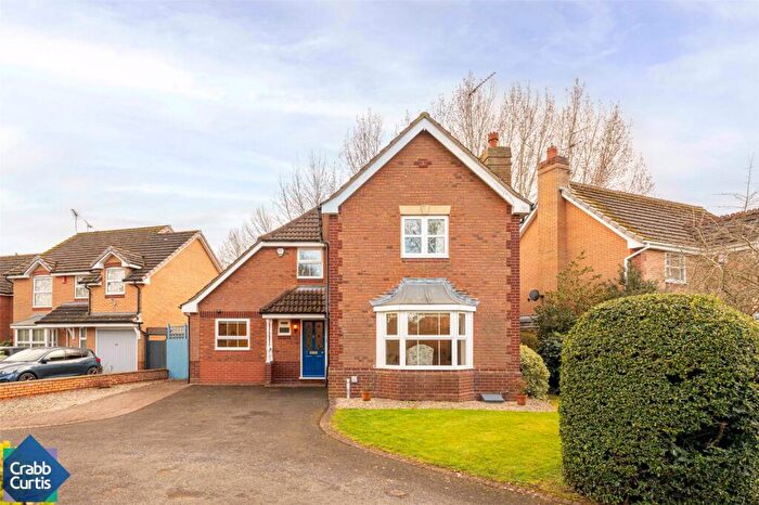 4 Bedroom Detached House For Sale In Verden Avenue, Chase Meadow, Warwick, CV34