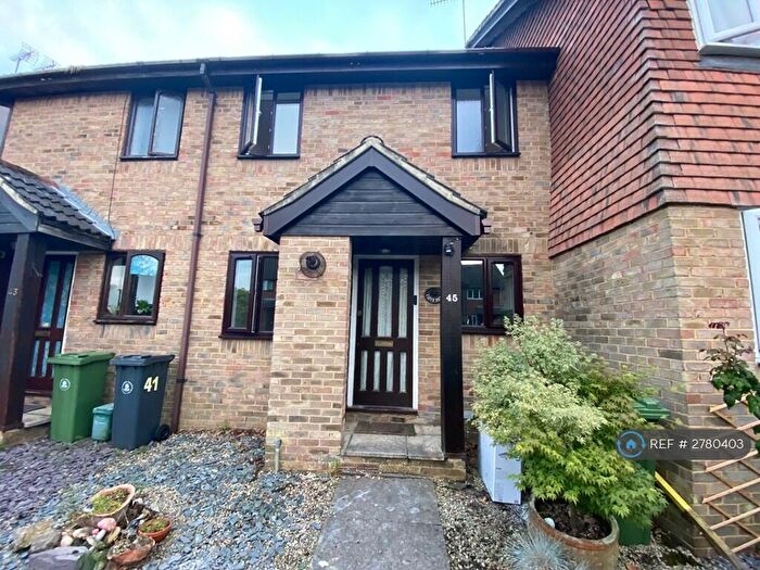 1 Bedroom Terraced House To Rent In Oak Ridge, West End, Woking, GU24