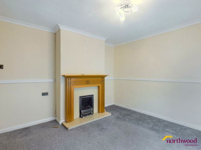 3 Bedroom Semi-Detached House To Rent In Malorie Road, Norton, Stoke-on-Trent, ST6