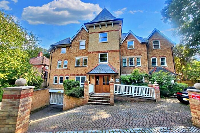 2 Bedroom Flat For Sale In Bournemouth, BH1