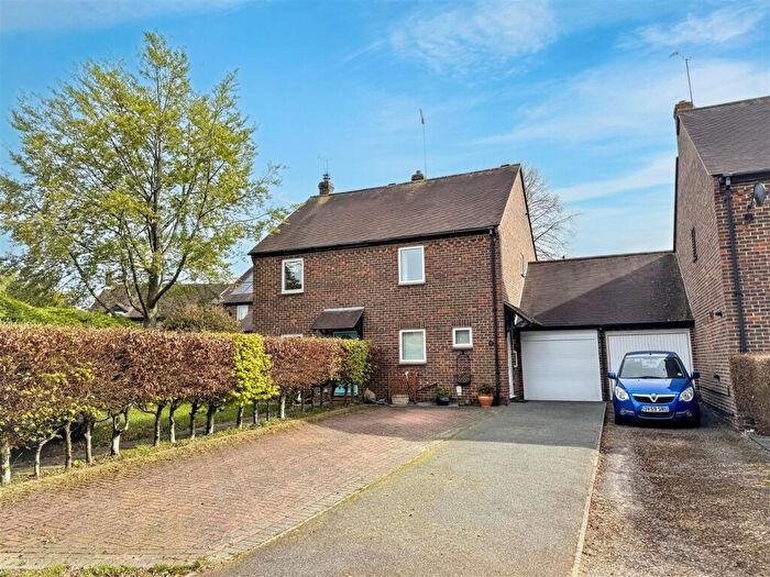 2 Bedroom Semi Detached House For Sale In Folly Green, Woodcote, RG8