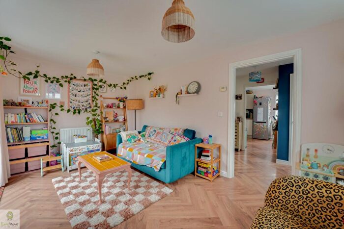 3 Bedroom Detached House For Sale In Blundell Drive, Stone, ST15