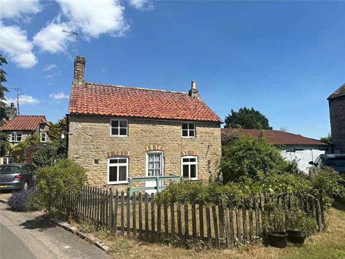 2 Bedroom Detached House To Rent In Main Street, Barnack, PE9