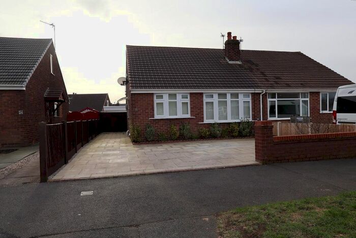 2 Bedroom Semi-Detached Bungalow To Rent In Gainsborough Road, Warrington, WA4